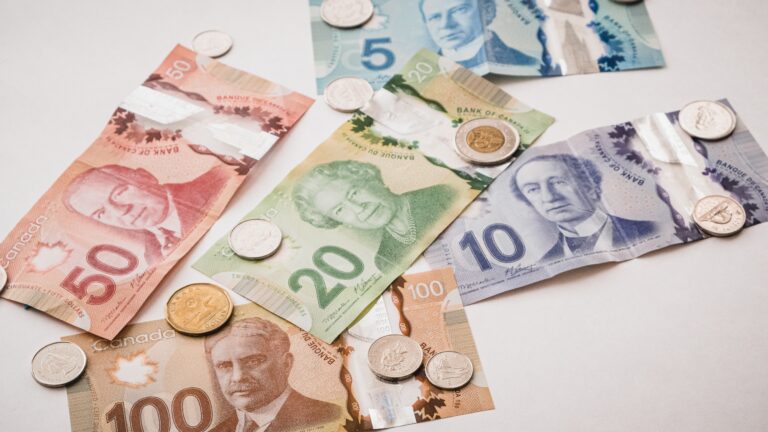 How to Expand Your US Business to Canada